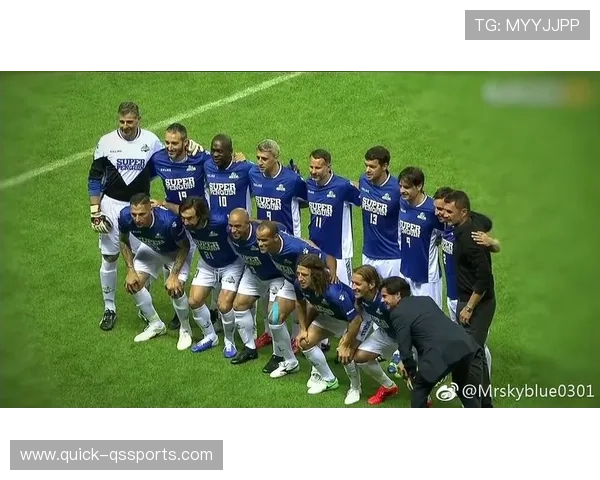 马赛克拼图挑战揭秘足球明星 看你能认出多少位传奇球员